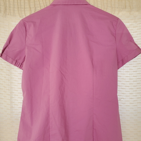 Beautiful Collared Blouse - Picture 2 of 3